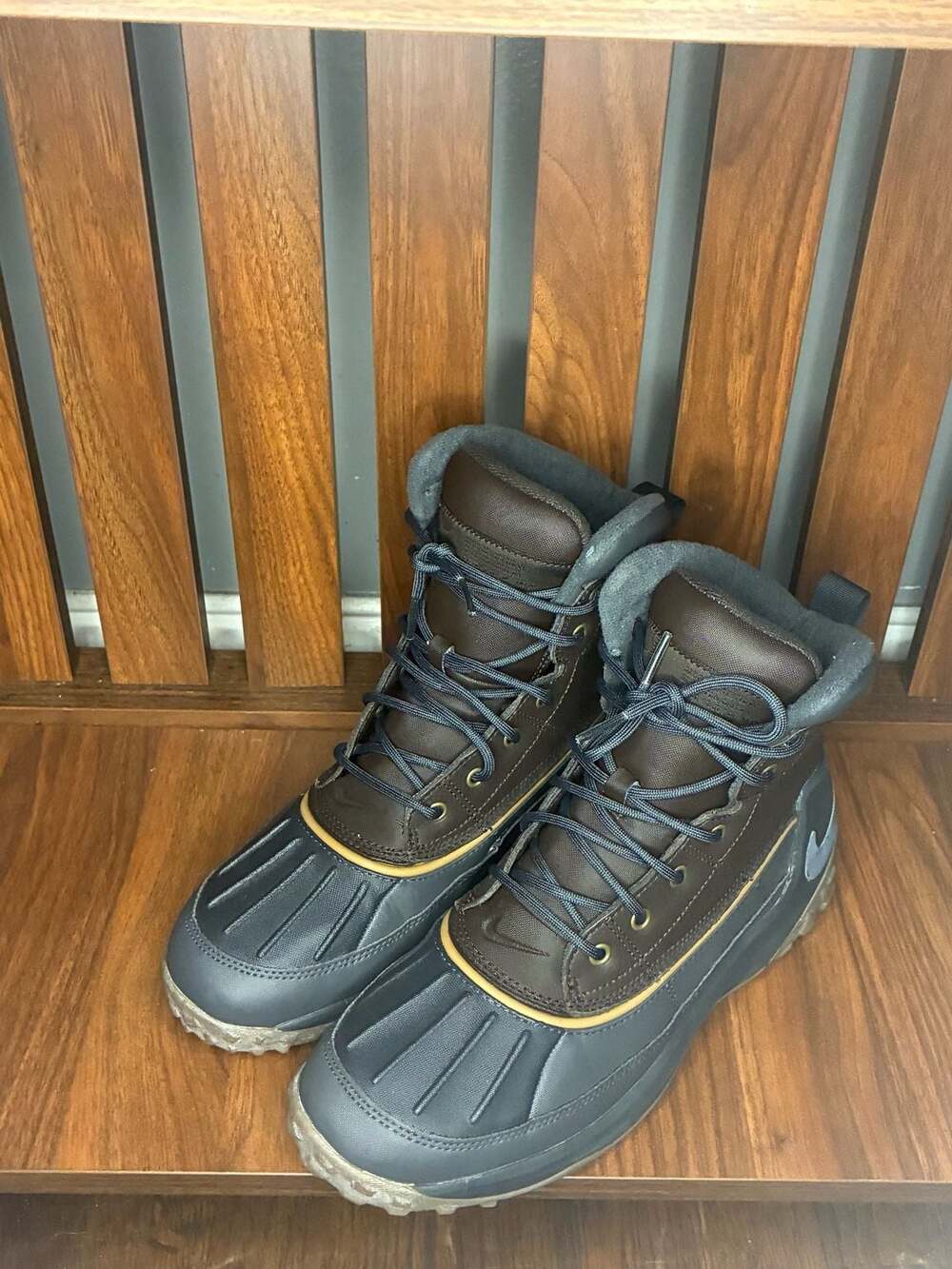 Nike Kynwood Boots Anthracite Dark Gold Leaf